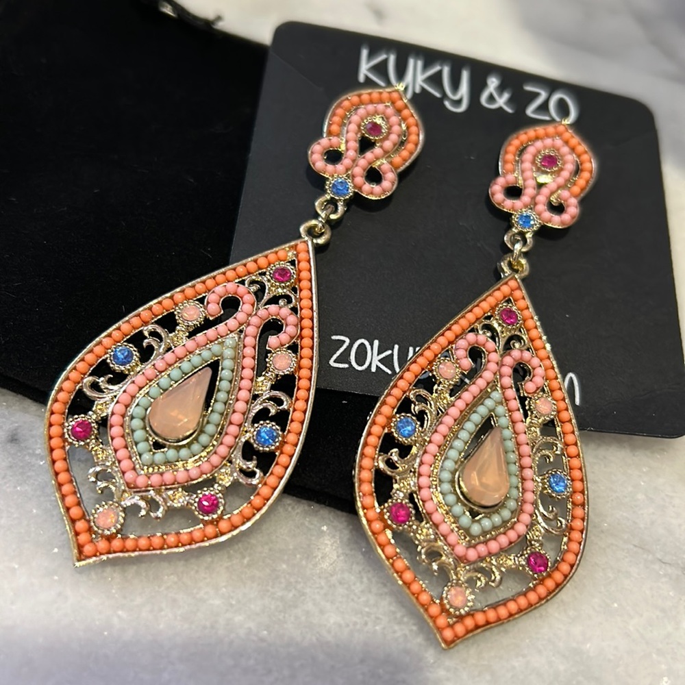 Beautiful Seed Bead Statement Earrings-Boutique - Picture 2 of 10